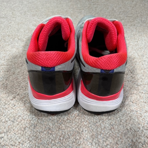 Diadora Mythos Blushield Elite Hip Mens Size 11 Gray Running Shoes Sneakers - Picture 7 of 7